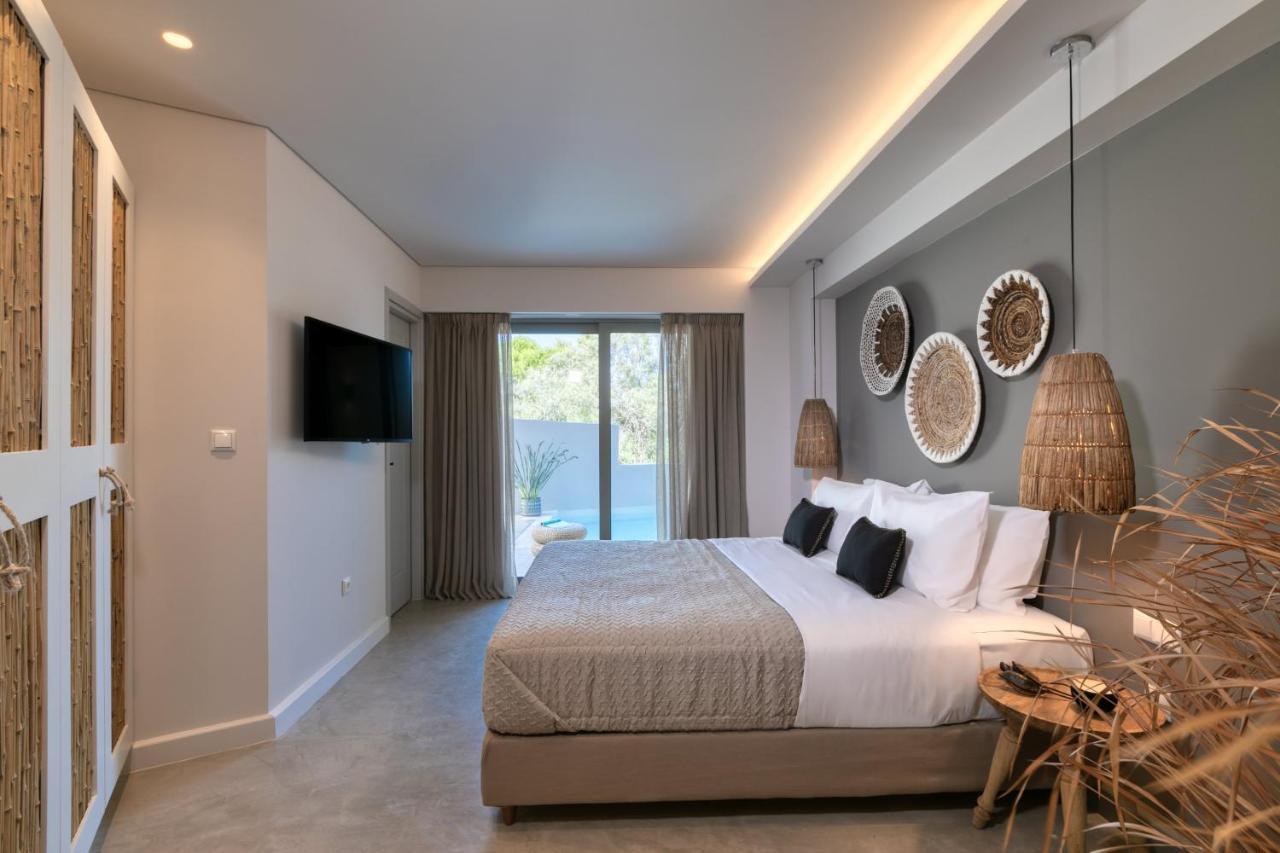 Crystal Waters Hotel Nikiana Luaran gambar