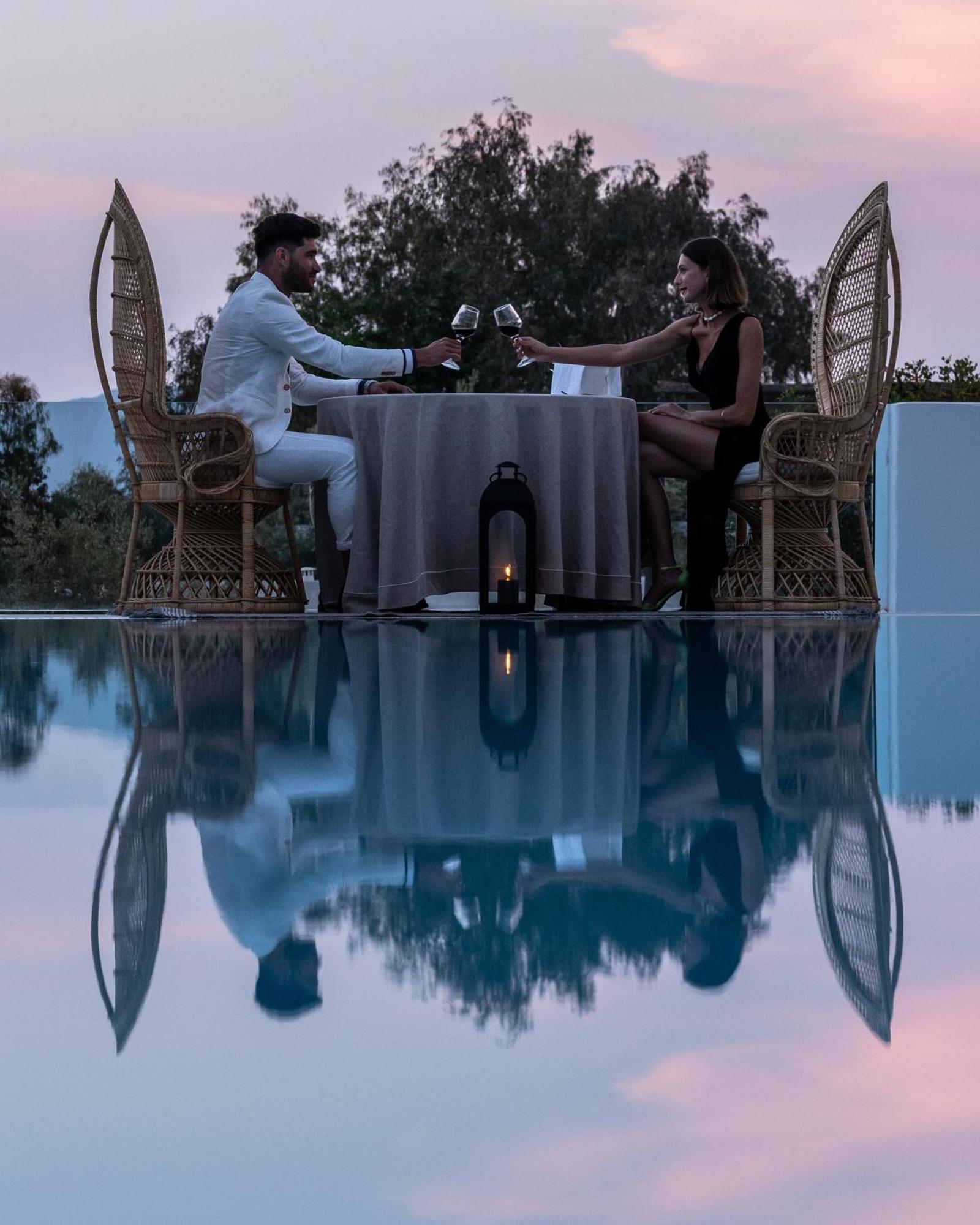 Crystal Waters Hotel Nikiana Luaran gambar
